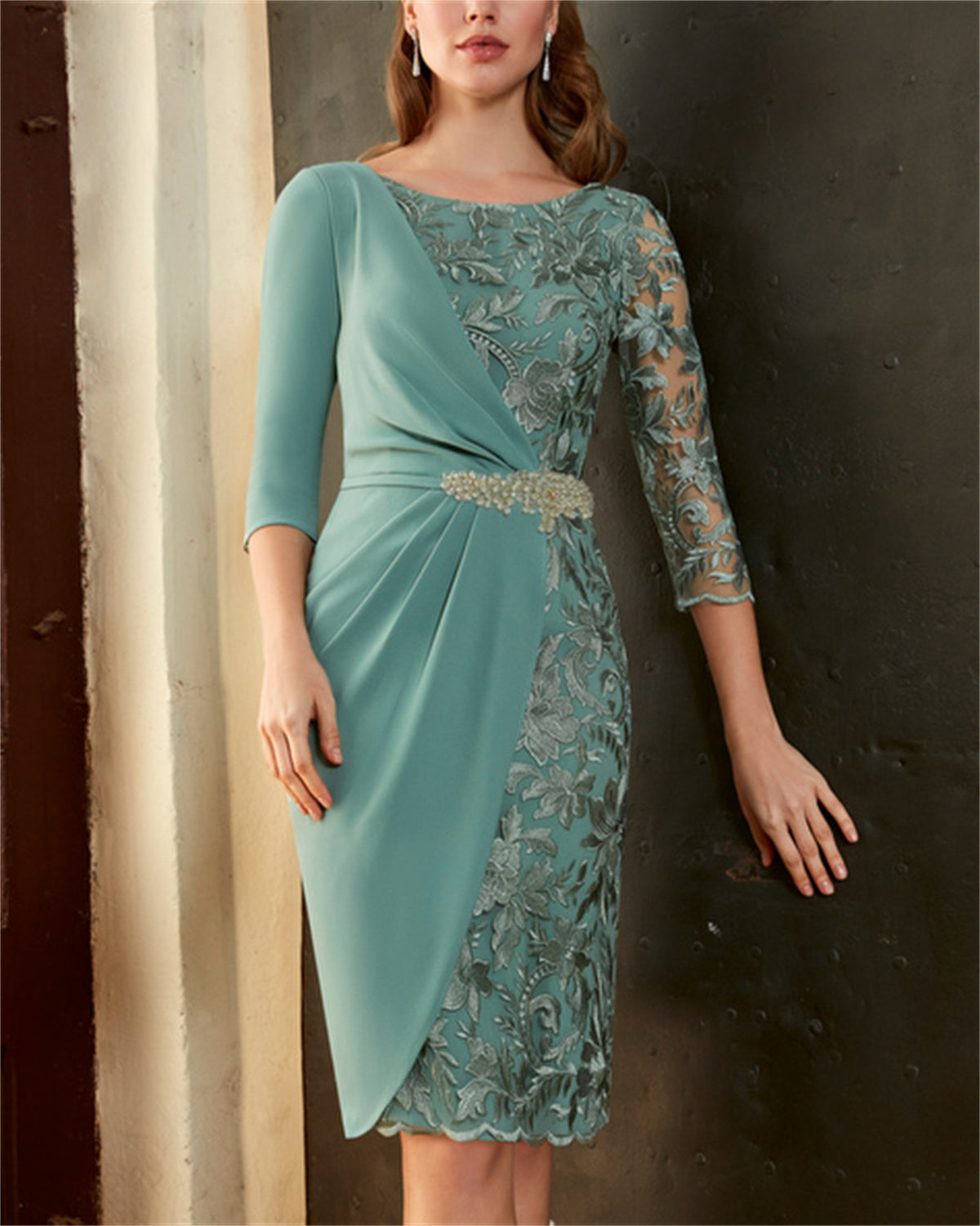 Women's Round Neck Embroidered Panel Dress - 01